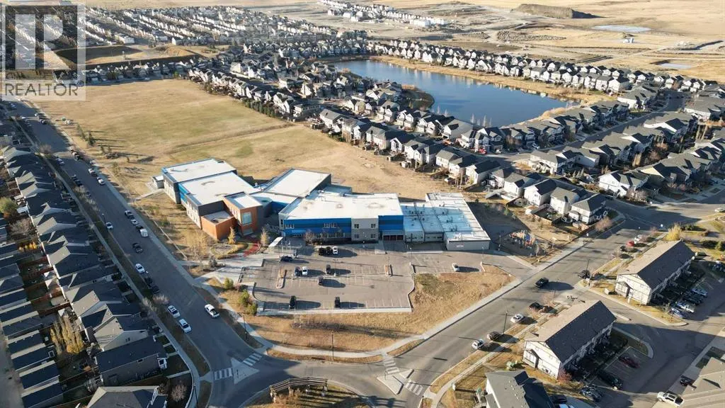 11 Williamstown Gardens NW