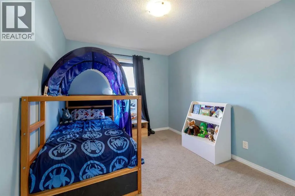 11 Williamstown Gardens NW