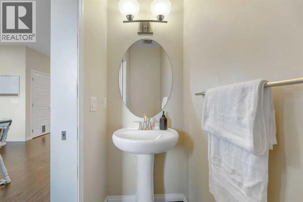 11 Williamstown Gardens NW