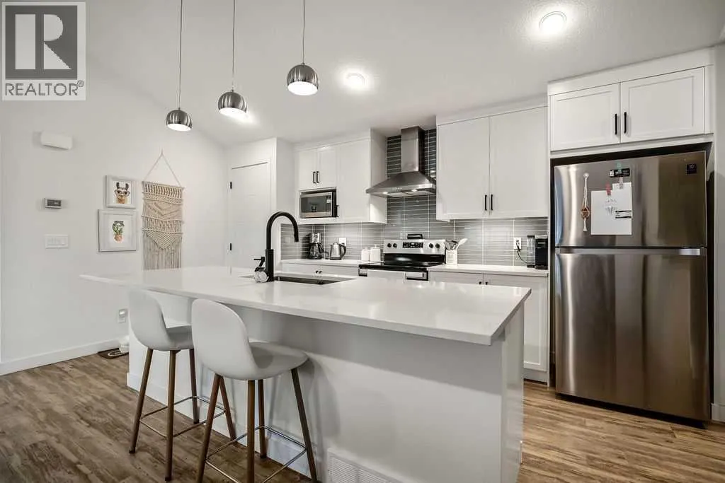 3206, 100 Walgrove Court SE