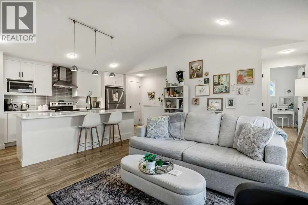 3206, 100 Walgrove Court SE