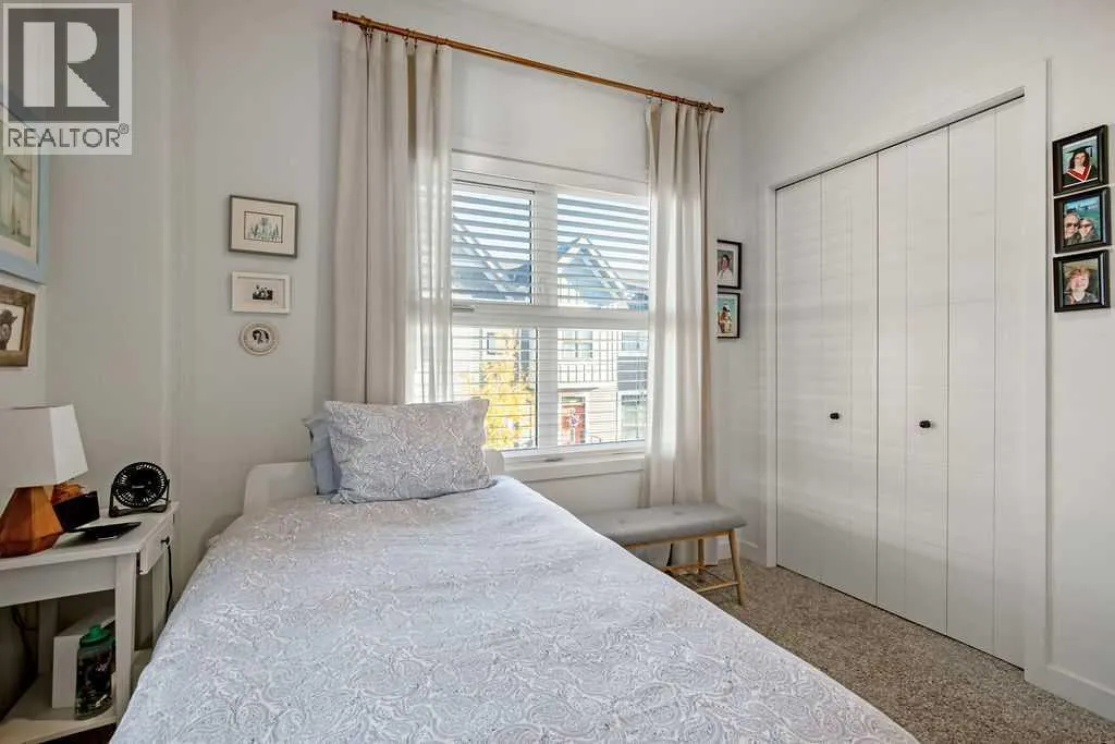 3206, 100 Walgrove Court SE