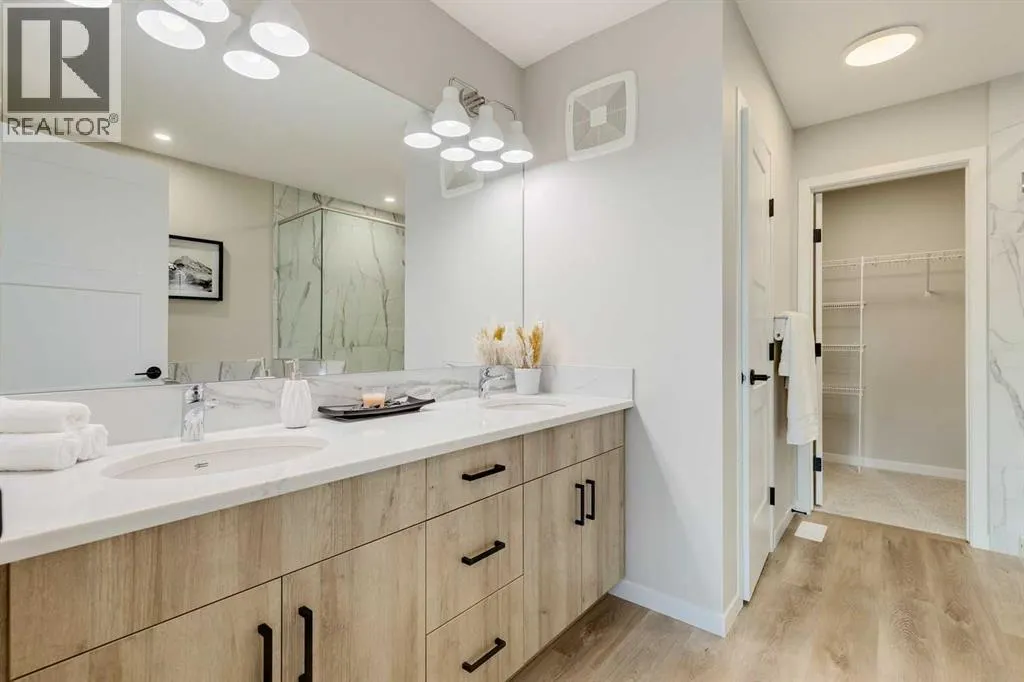 16 Heirloom Drive SE