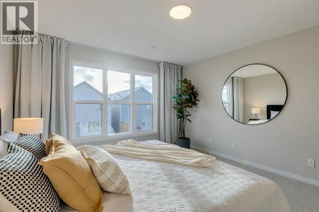 16 Heirloom Drive SE