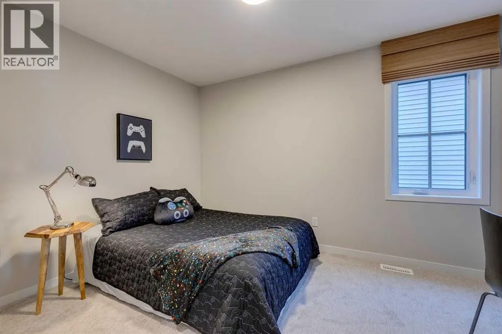 16 Heirloom Drive SE