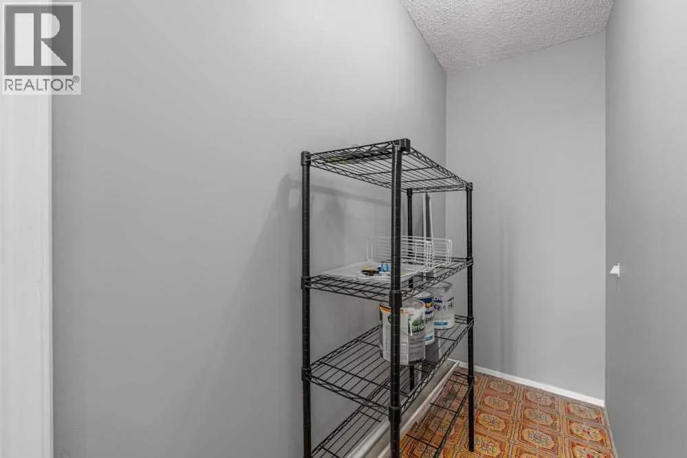 1709, 4944 Dalton Drive NW