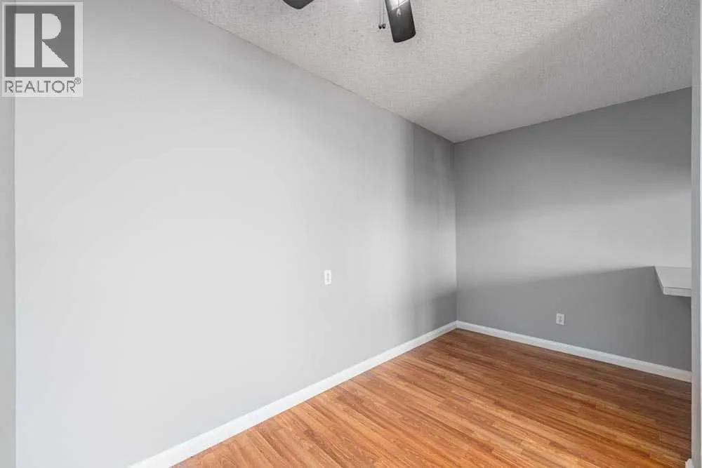 1709, 4944 Dalton Drive NW