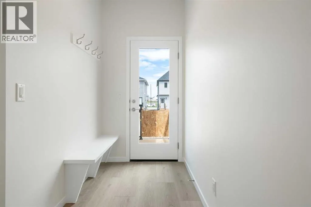 135 Creekview Gardens SW