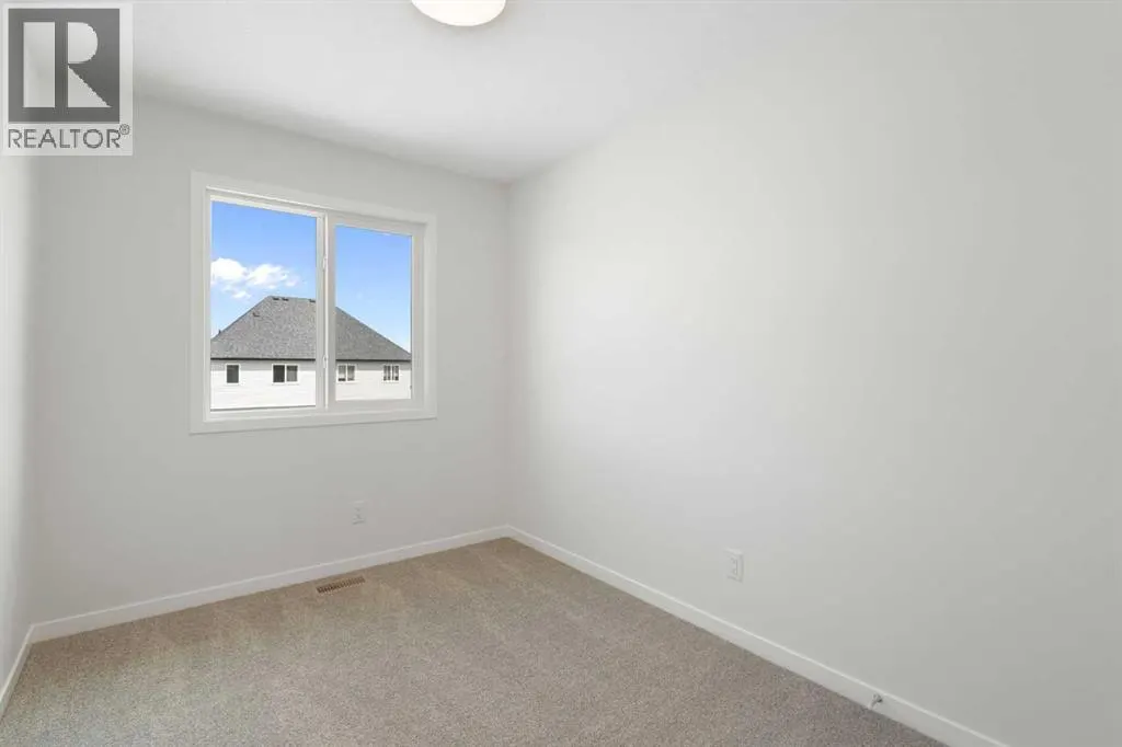 135 Creekview Gardens SW