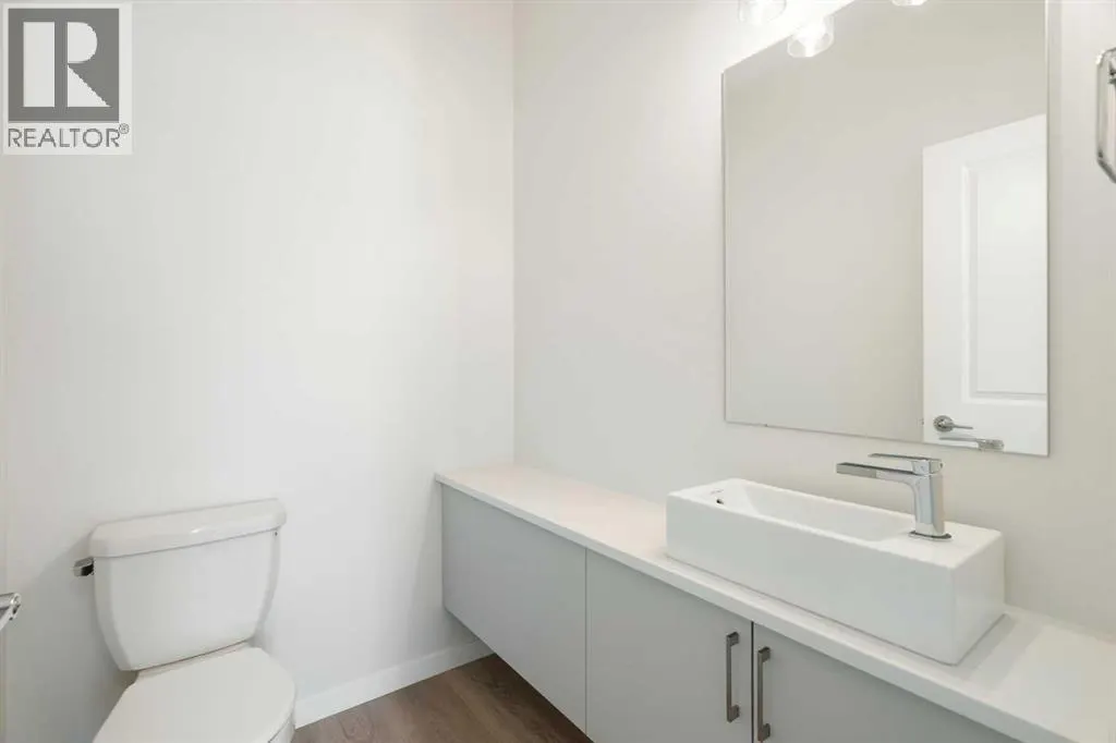 135 Creekview Gardens SW