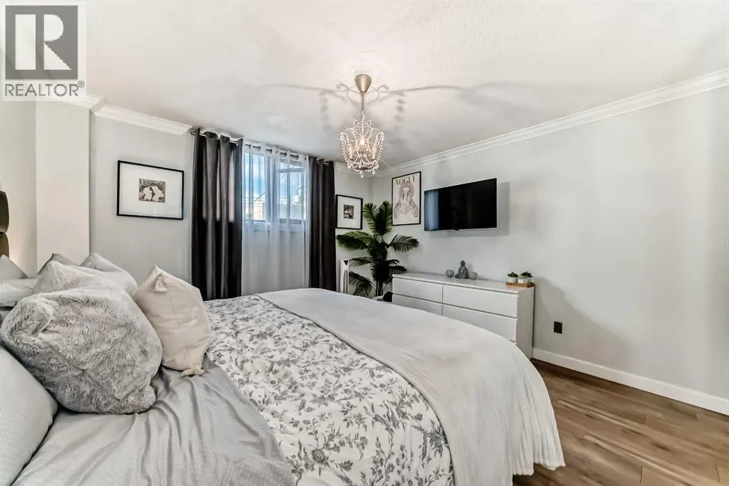 205, 1213 13 Avenue SW