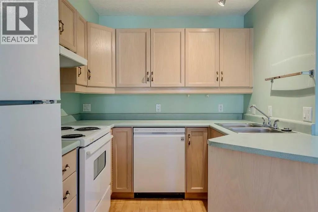 1205, 1818 Simcoe Boulevard SW