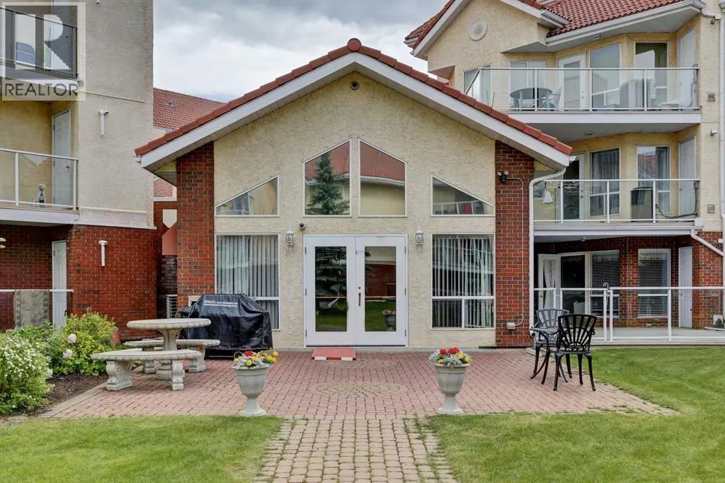 1205, 1818 Simcoe Boulevard SW