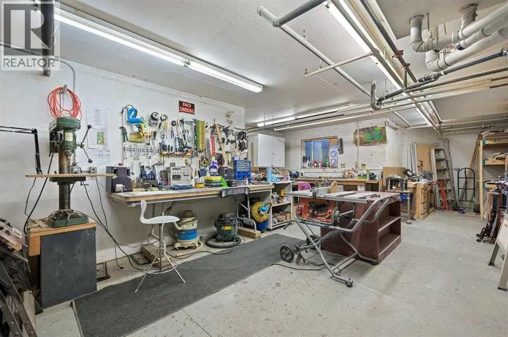 1205, 1818 Simcoe Boulevard SW