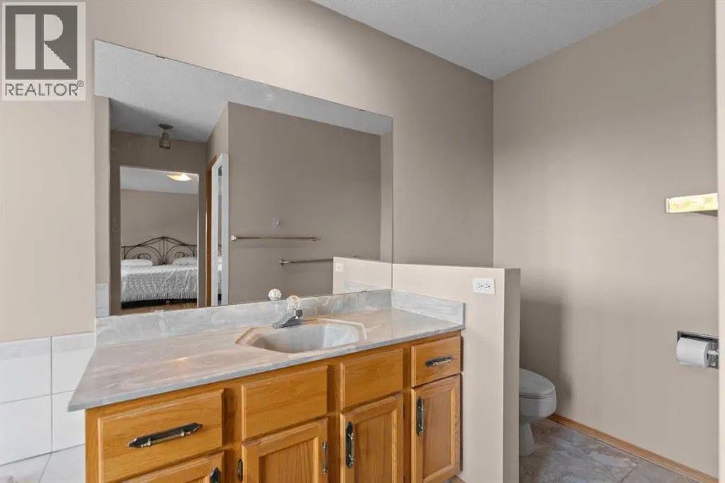 104 Hampshire Close NW