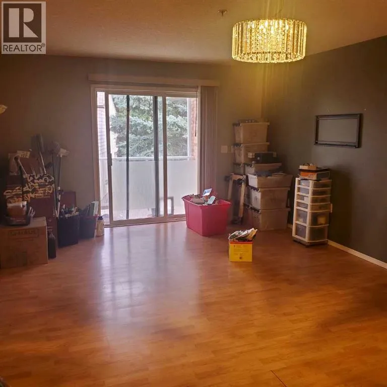 222, 165 Manora Place NE