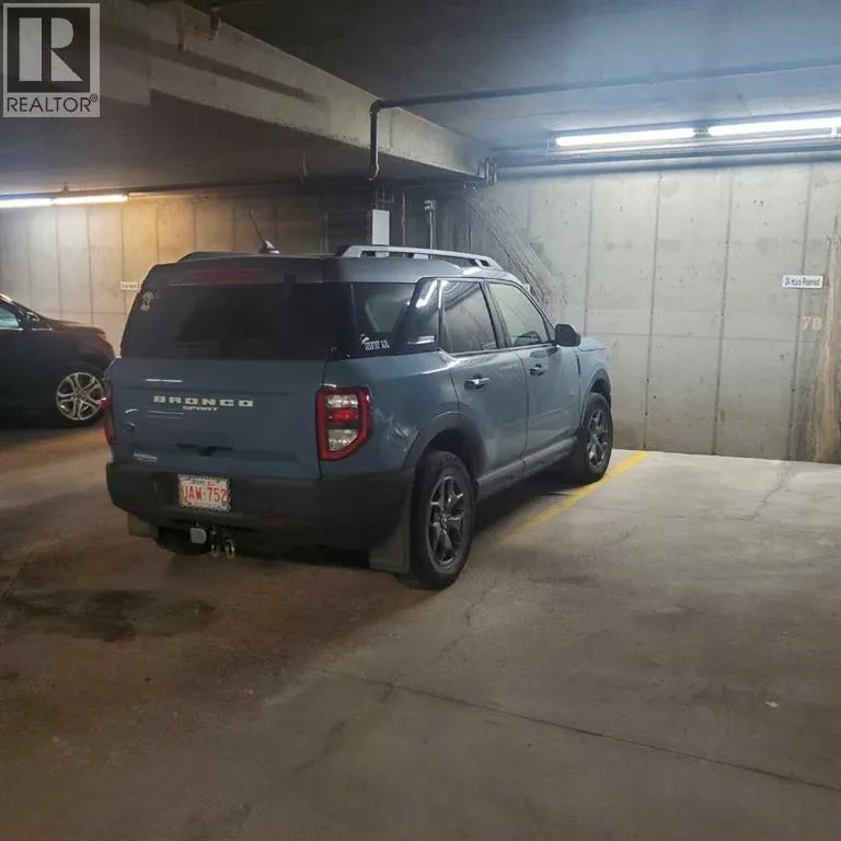 222, 165 Manora Place NE