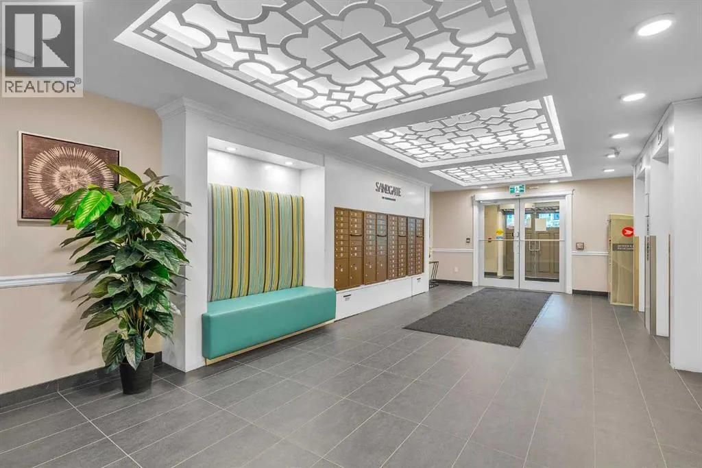 104, 20 Mahogany Mews SE