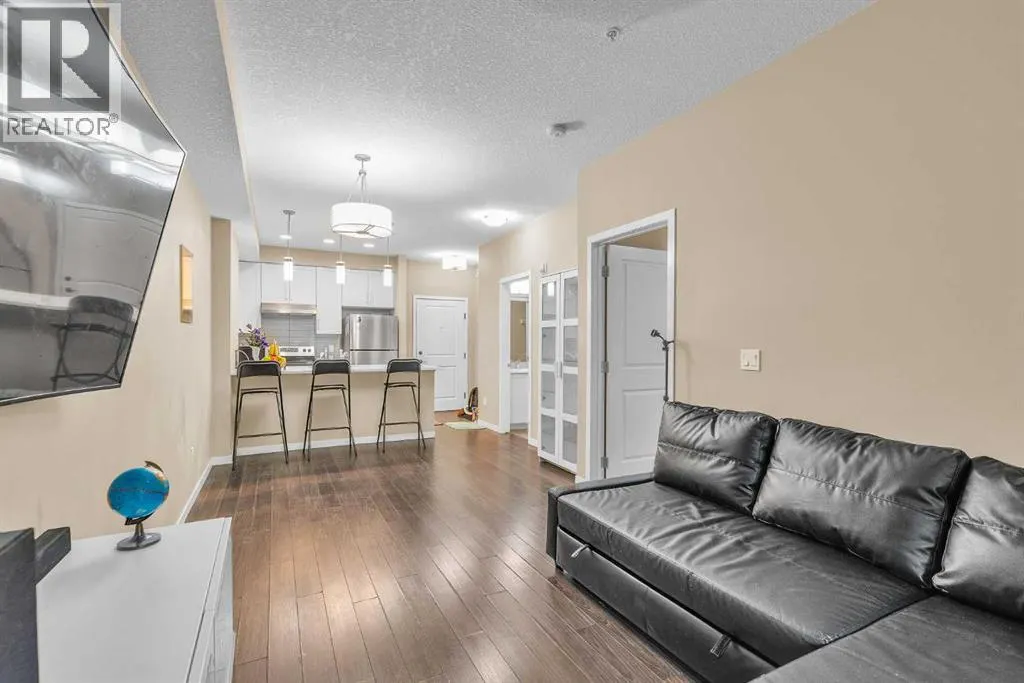 104, 20 Mahogany Mews SE