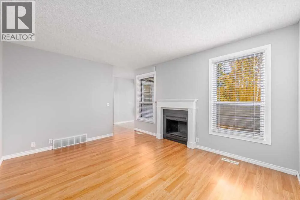 4, 3200 60 Street NE