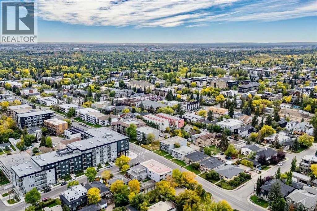 208, 2717 17 Street SW