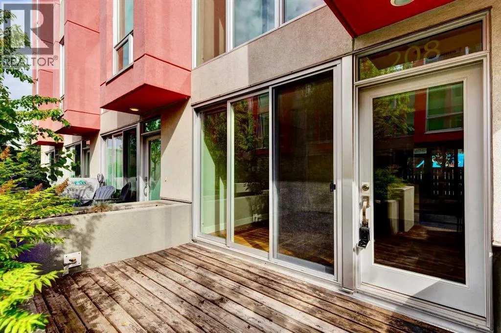 208, 2717 17 Street SW