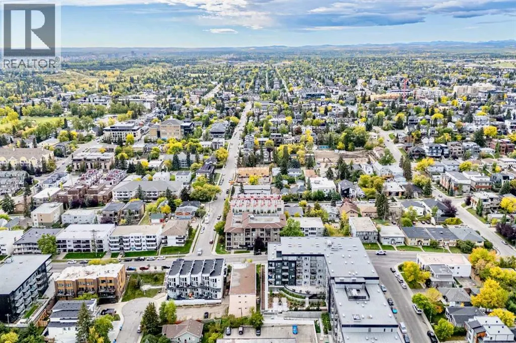 208, 2717 17 Street SW