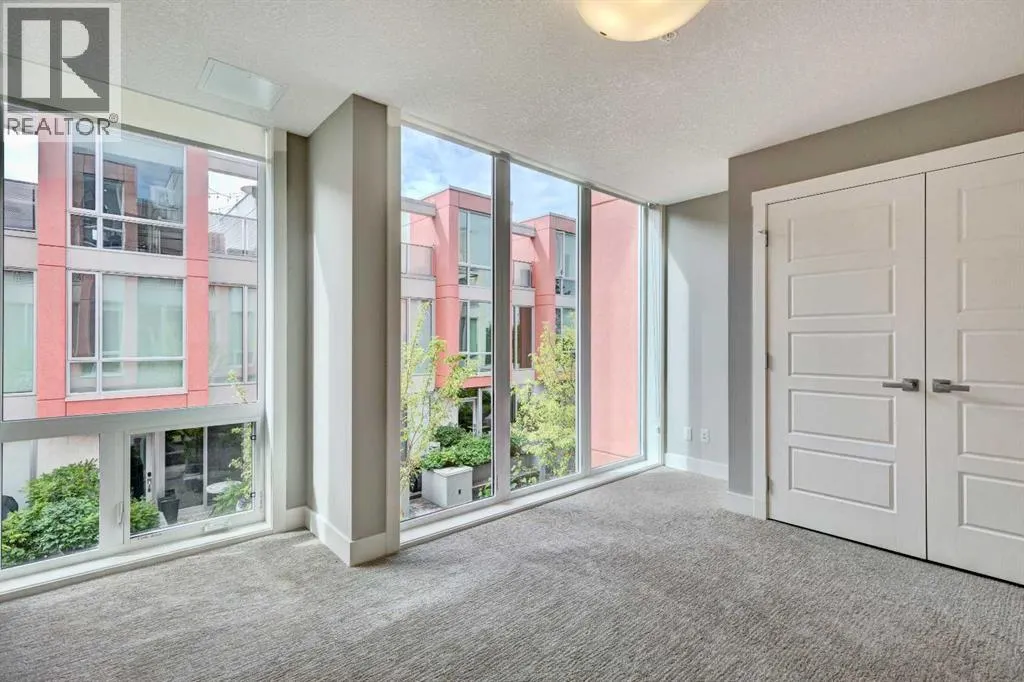 208, 2717 17 Street SW