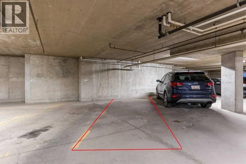 206, 2144 Paliswood Road SW