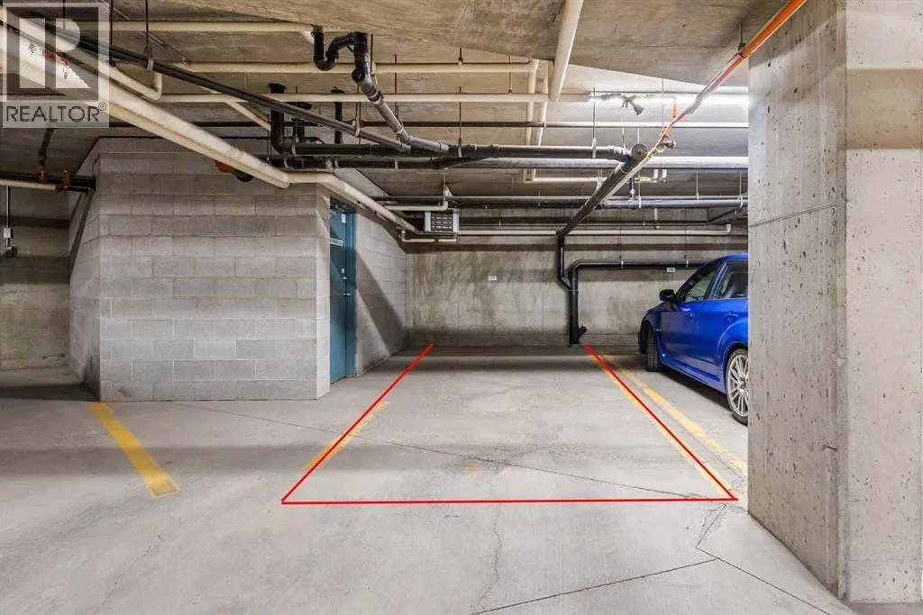 206, 2144 Paliswood Road SW