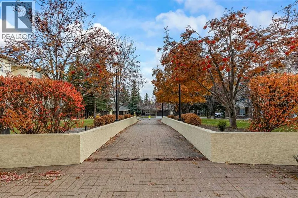 206, 2144 Paliswood Road SW