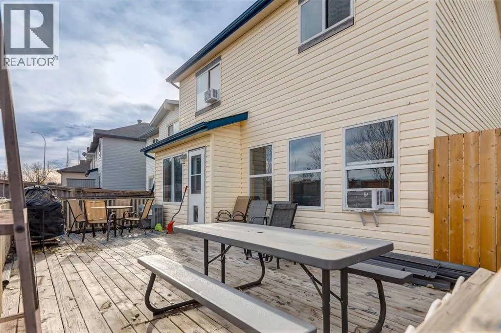 191 Panamount Heights NW