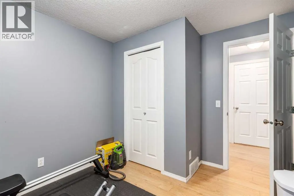 191 Panamount Heights NW