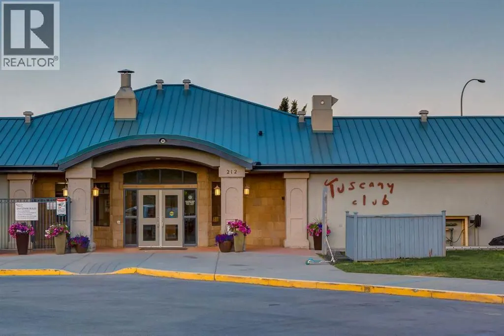 90 Tuscany Springs Hill NW