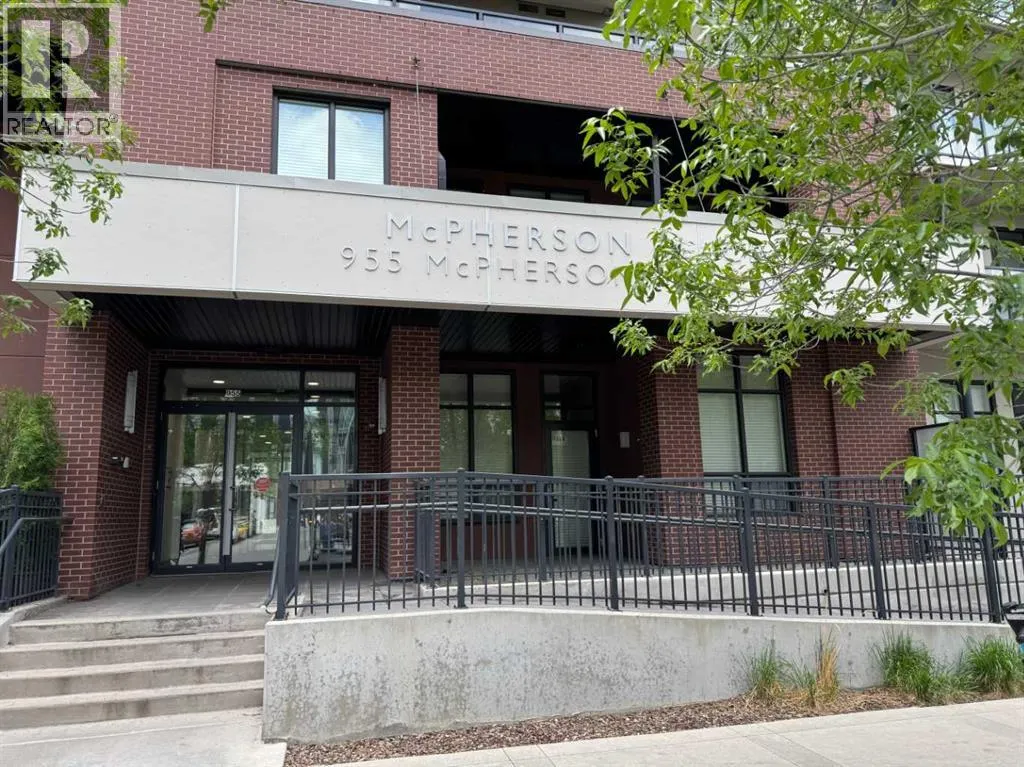 313, 955 Mcpherson Road NE