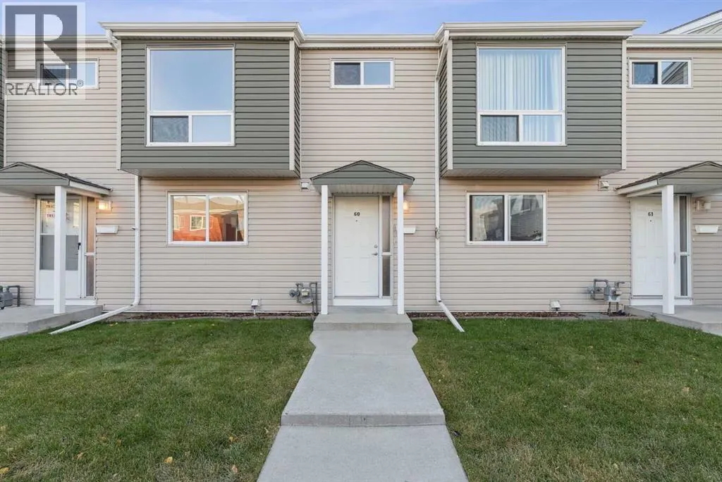 60, 5425 Pensacola Crescent SE