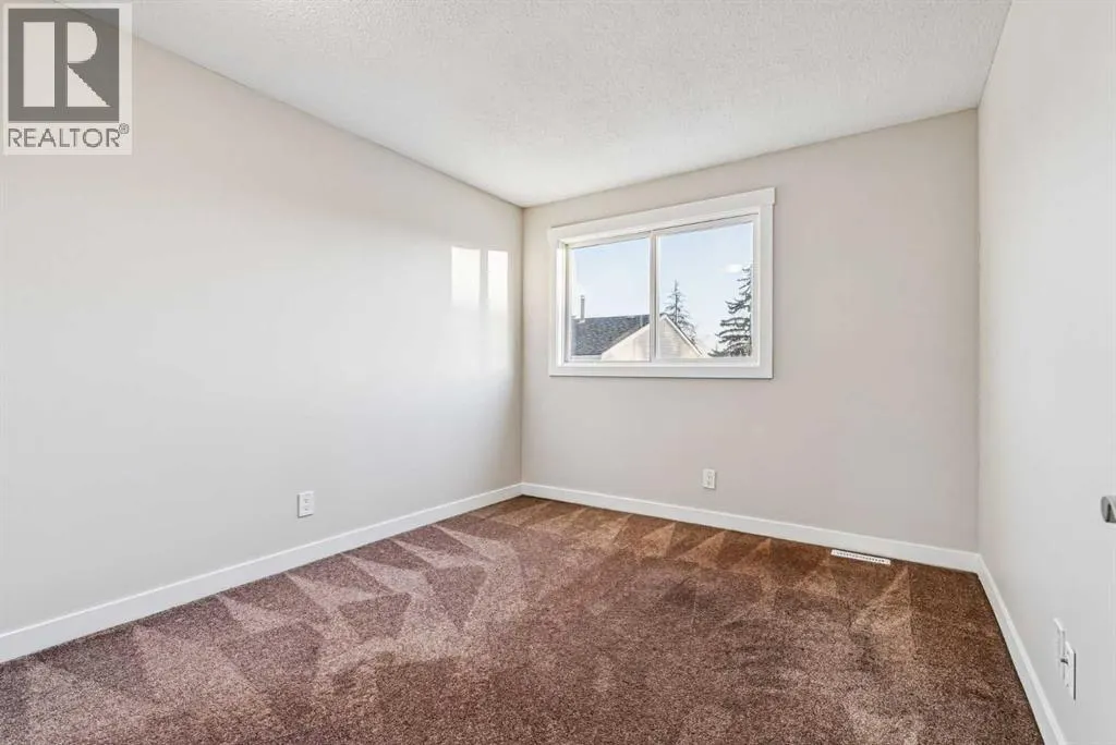 60, 5425 Pensacola Crescent SE