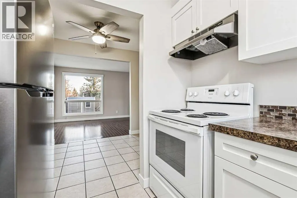 60, 5425 Pensacola Crescent SE