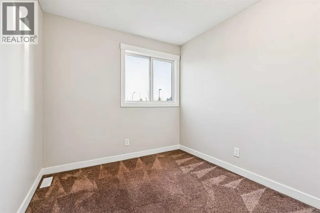 60, 5425 Pensacola Crescent SE