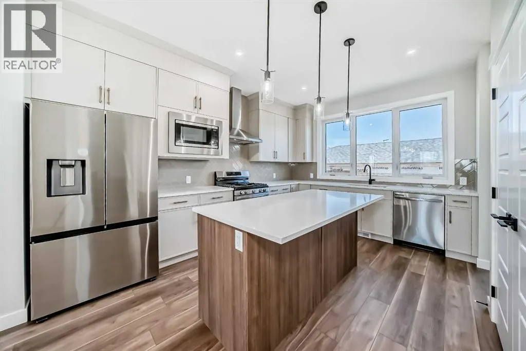 1001 Reynolds Crescent SW