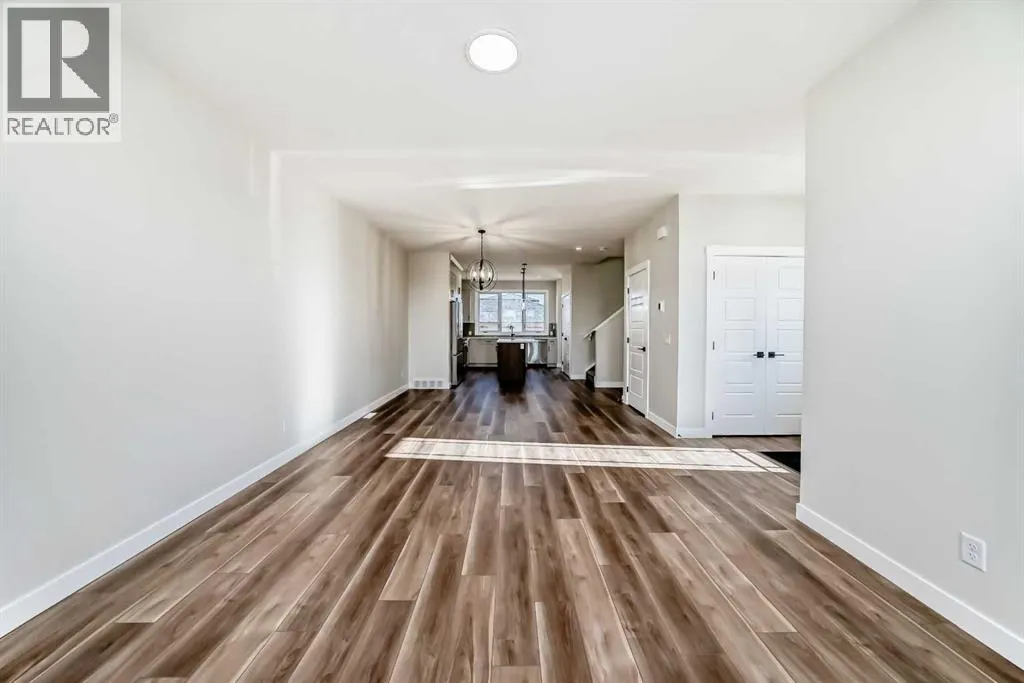 1001 Reynolds Crescent SW