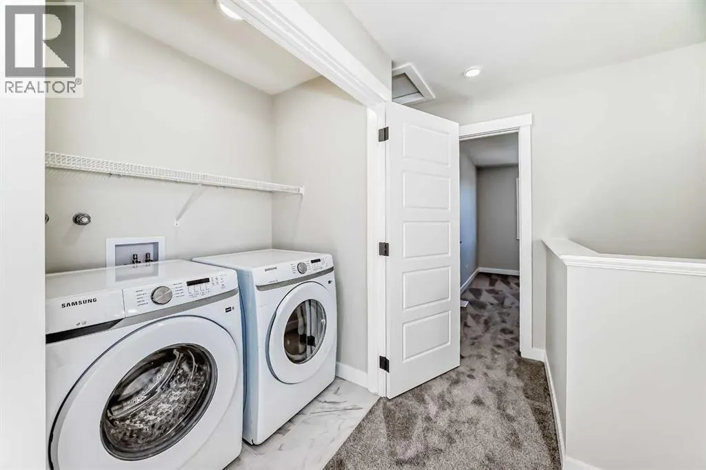 1001 Reynolds Crescent SW