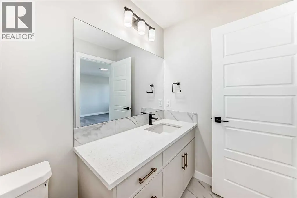 1001 Reynolds Crescent SW