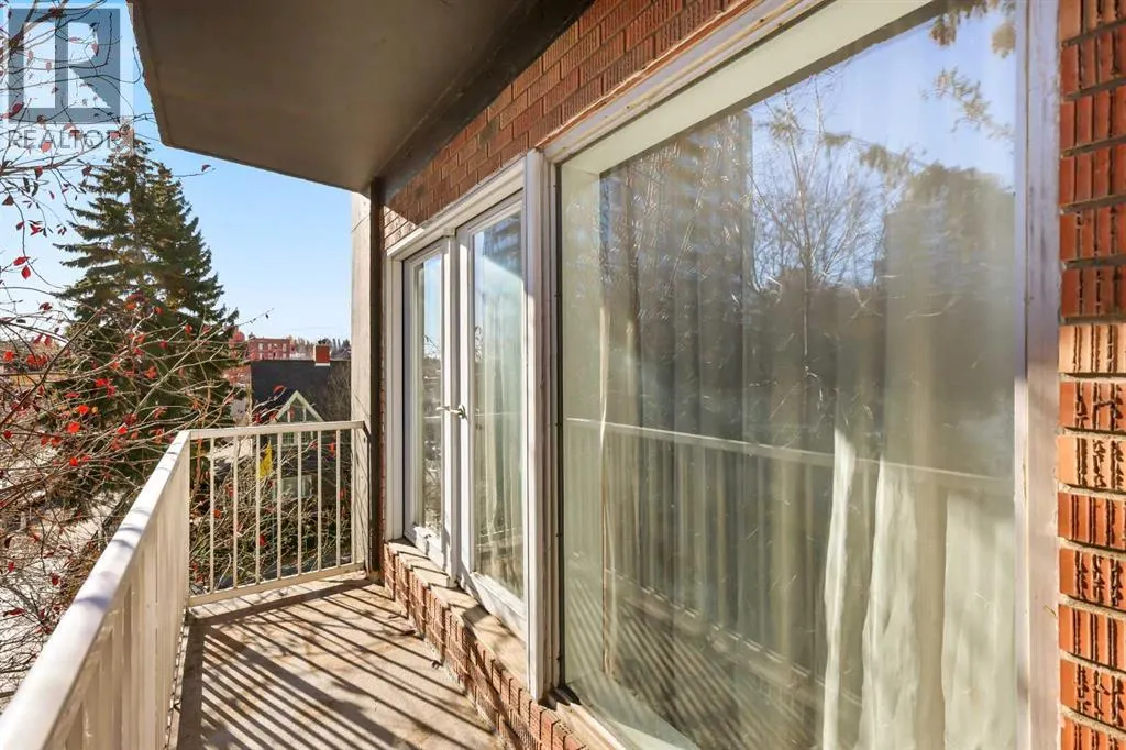 302, 1411 7 Street SW