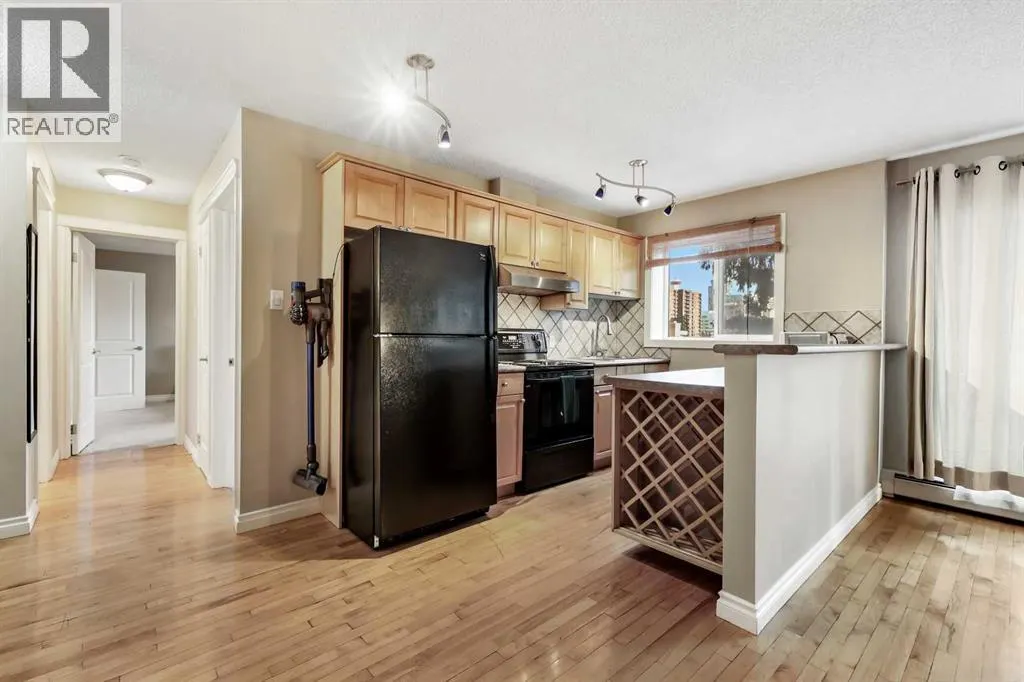 302, 1411 7 Street SW