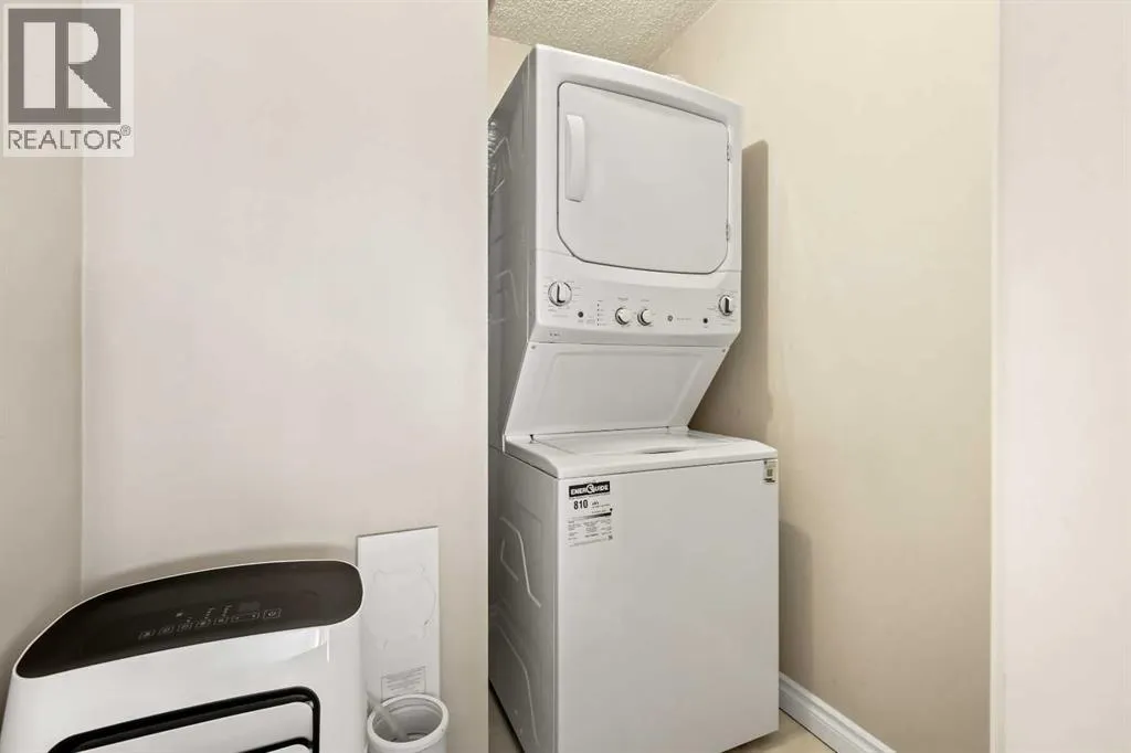 302, 1411 7 Street SW