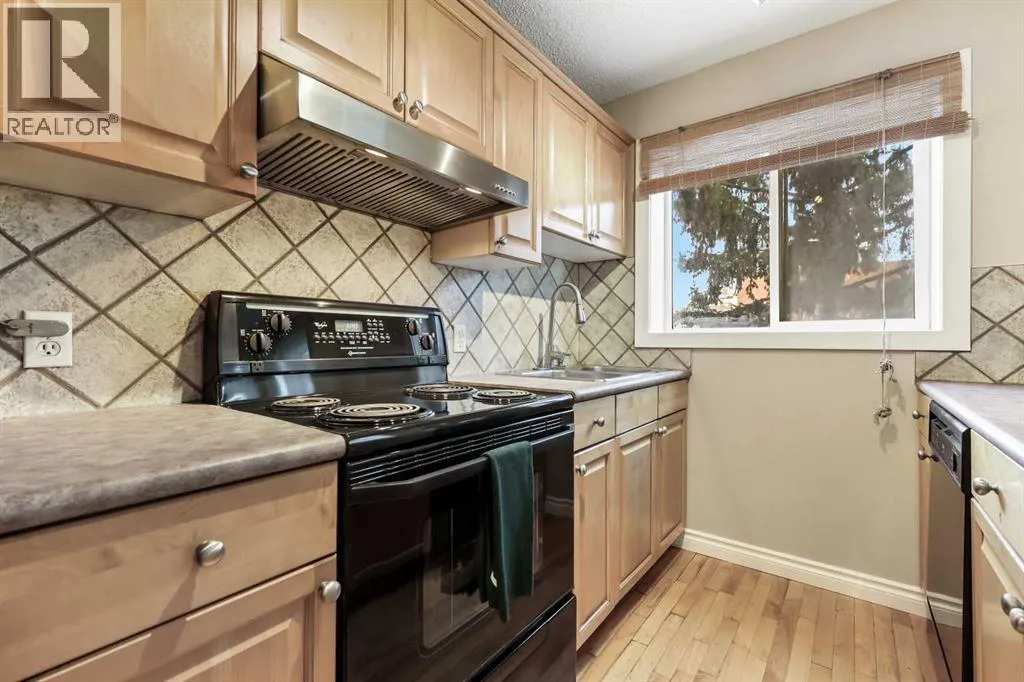 302, 1411 7 Street SW