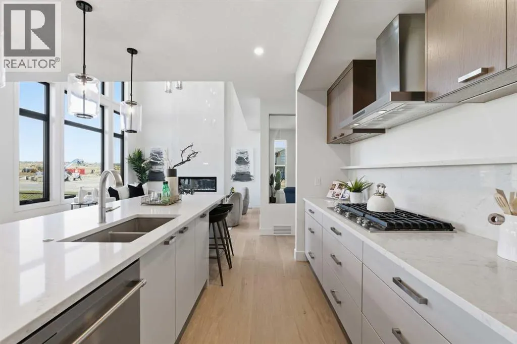 11 Rowmont Gardens NW