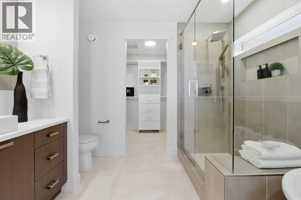 11 Rowmont Gardens NW