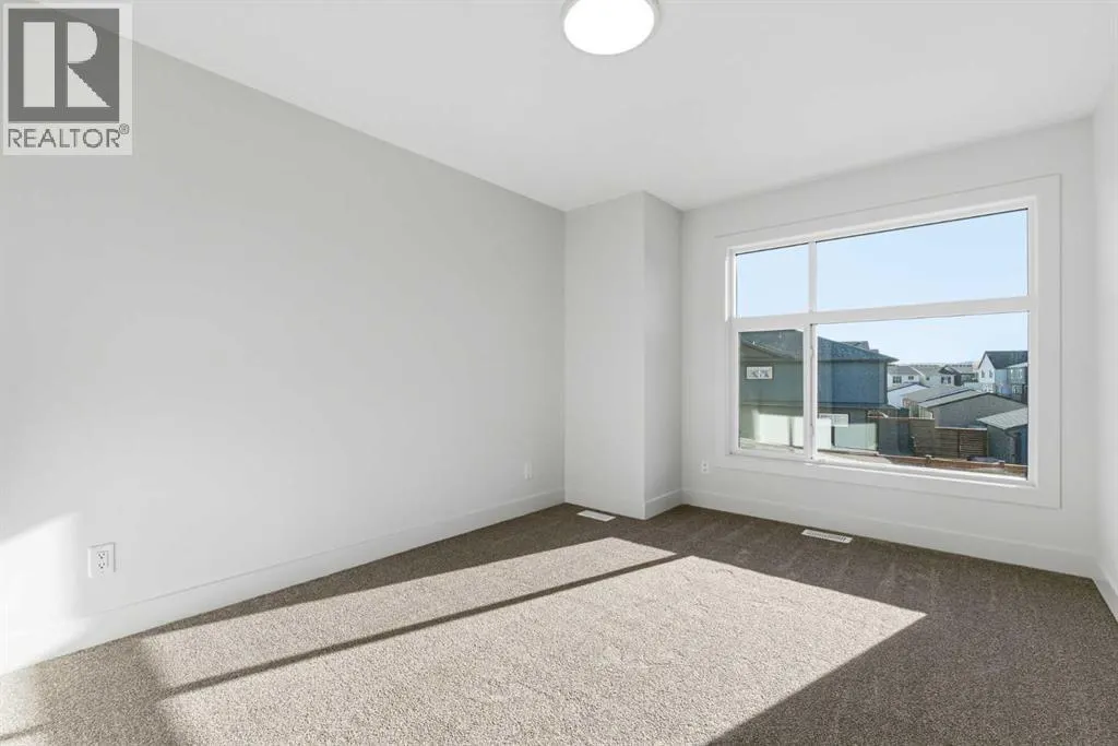 11 Rowmont Gardens NW